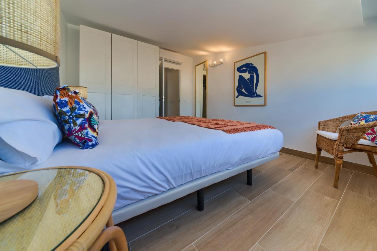 Holidays2Fuengirola Duplex With Stunning Sea View, Terraces,1St Line Beside Port Exterior foto